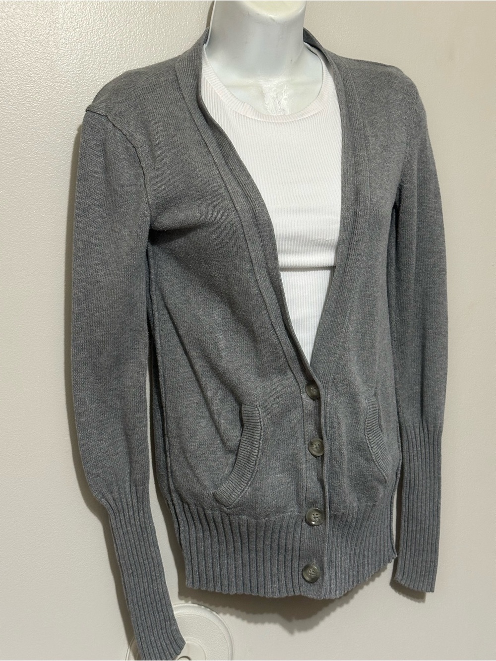 American Eagle Classic 2000s Gray Button Up Cardigan Sweater small